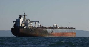 wreck of crude oil tanker attacked by Ukraine