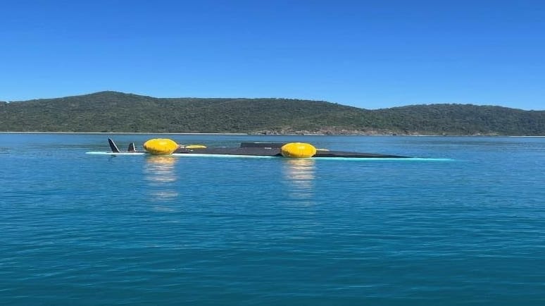 yacht-overturned-great-barrier-reef capsized racing yacht